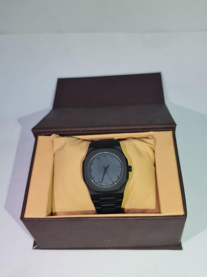 Black Arabic Aura Watch for Men – Lightweight 44g Stylish Dial | Trending Minimalist Timepiece